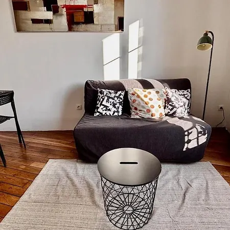 Quiet Near Paris & La Defense Appartement *